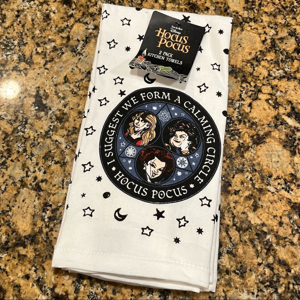 Disney Hocus Pocus Sanderson Sisters Kitchen Towel 2-Pack Calming Circle NWT